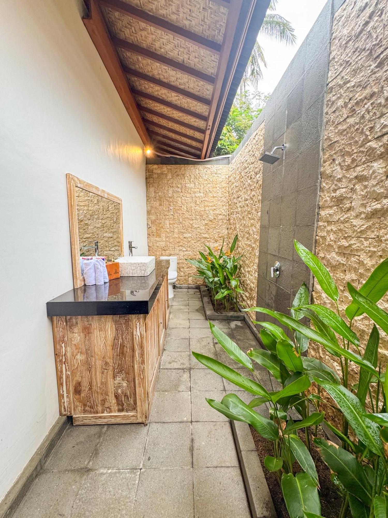 Villa Tahid Gili Air Buitenkant foto